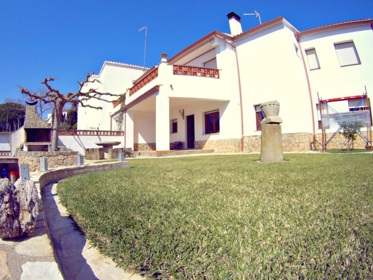 Vacay Apartamento Montgo, Agradable Jardin! En Costa Brava L'Escala! Esterno foto