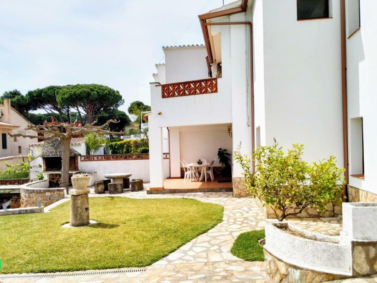 Vacay Apartamento Montgo, Agradable Jardin! En Costa Brava L'Escala! Esterno foto