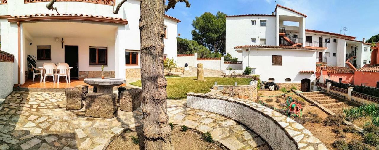 Vacay Apartamento Montgo, Agradable Jardin! En Costa Brava L'Escala! Esterno foto