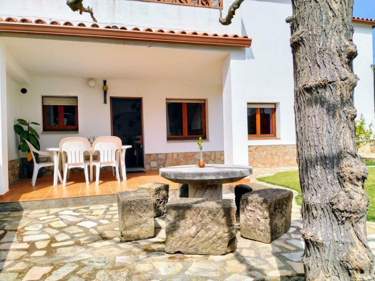 Vacay Apartamento Montgo, Agradable Jardin! En Costa Brava L'Escala! Esterno foto